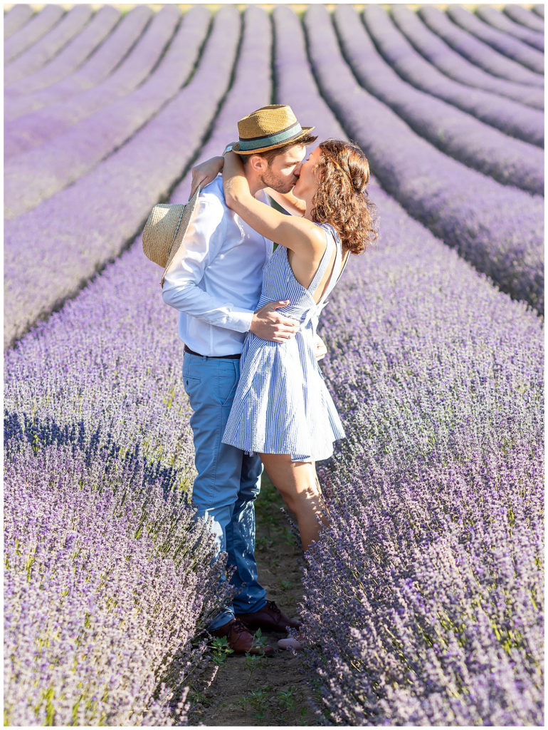 A lavender fields engagement photo session in Sault, Provence